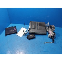 Toyota Hiace 300 Series 2.8 Diesel  Engine Ecu Sec Set