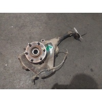 Nissan Navara D40 4Wd Right Front Hub Assembly