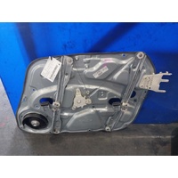 Hyundai I30 Fd Left Front Door Window Reg Assy