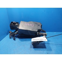 Mazda 3 Bl  Engine Bay Fuse Box