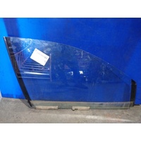 Holden Commodore Vt-Vz Right Front Door Window