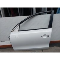 Hyundai I30 Fd Hatch Left Front Door