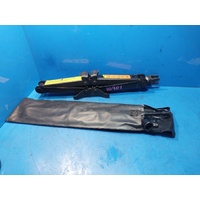 Nissan Navara Np300  Jack Tool Kit