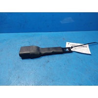 Mitsubishi Outlander Centre Rear 2nd Row Seat Belt Stalk Only