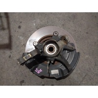 Hyundai Elantra I30 Veloster  Left Front Hub Assembly
