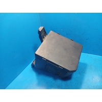 Nissan Navara Np300 Left Side Engine Bay Fuse Box