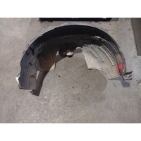 Nissan Navara Np300 St/St-X Left Guard Liner