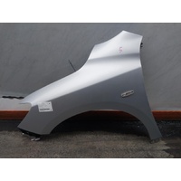 Nissan Pathfinder R52 Left Guard