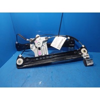 Holden Cruze Jh Left Front Door Window Reg Assy