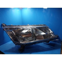 Toyota Hiace 300 Series, Right Headlamp