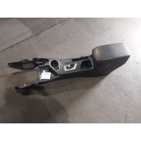 Toyota Rav4 Xa40 Console