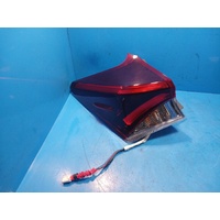 Toyota Corolla Zre182r/Zwe186r  Left Taillight