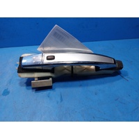Holden Captiva 7 4th Vin = C Cg  Left Front Outer Chrome Door Handle