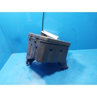Nissan Navara Np300 Left Side Engine Bay Fuse Box
