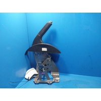 Nissan Dualis J10 Handbrake Lever