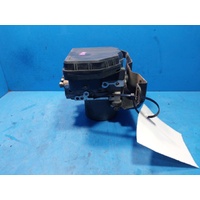 Toyota Hilux  P/N 4454071091 Abs Pump
