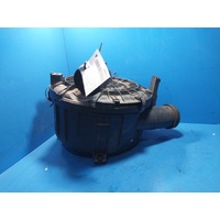 Toyota Hilux 2.7 Petrol Air Cleaner Box