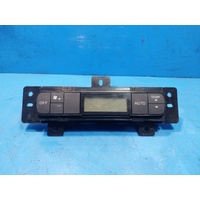 Nissan Pathfinder R52 Rear Heater Air Cond Controls