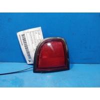 Mitsubishi Triton Ute Ml-Mn Left Taillight Body Reflector