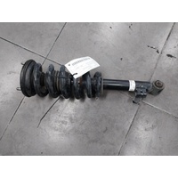Mitsubishi Triton Mq-Mr Right Front Strut