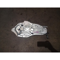 Kia Cerato Td Left Front Door Window Regulator Assembly