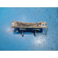 Nissan Navara Np300 Right Side Tailgate Hinge