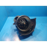 Volkswagen Amarok Cayenne Touareg Audi Q7 Front Heater Fan Motor