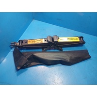 Nissan Navara Np300  Jack Tool Kit