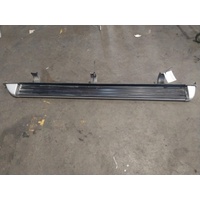 Nissan Navara Np300 Dual Cab Lh Side Step Skirt