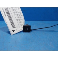 Volkswagen Amarok 2h  Diff Lock Switch