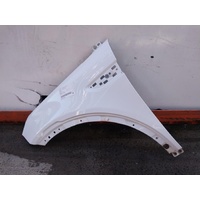 Land Rover Discovery Sport L550, Left Guard