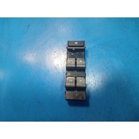 Hyundai I30 Pd Right Front Power Window Master Switch