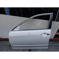 Toyota Camry Aurion, Left Front Door