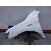 Toyota Camry Acv40/Ahv40 Left Guard