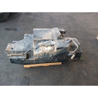 2015 Toyota Hilux, Diesel Fuel Tank 02/05-08/15