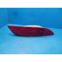 Ford Focus Hatch Lz  Right Bumper Reflector Taillight