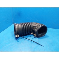 Nissan Navara D22  Air Cleaner Duct Hose