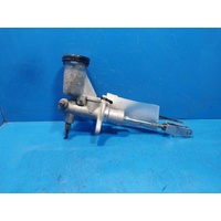 Nissan Navara D22 Clutch Master Cylinder