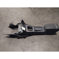 Volkswagen Golf Gen 7  Console