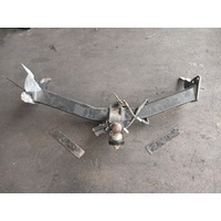 Nissan Navara Np300  Towbar