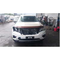 Nissan Pathfinder R52  Left Guard
