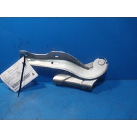 Volkswagen Amarok 2h Right Side Bonnet Hinge