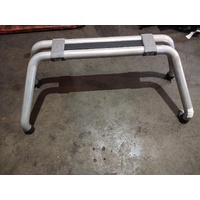 2015 Toyota Hilux, Sports Bar 03/05-06/11