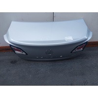 Holden Commodore Vf  Bootlid