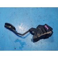 Toyota Rav4 Xa40 Accelerator Pedal Assembly