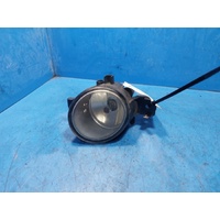 Nissan Pathfinder R52  Right Bumper Foglamp