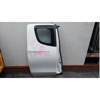 Mitsubishi Triton Mq-Mr, Right Rear Door