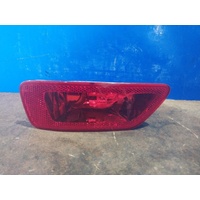 Jeep Grandcherokee Wk, Left Taillight In Bumper Reflector
