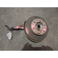 Toyota  Hilux 4wd Left Front Hub Assembly