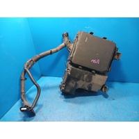 Nissan Xtrail T31 Petrol Engine Bay Fuse Box